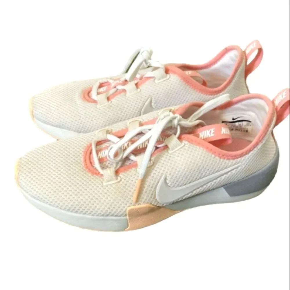 Nike Ashin Modern White Running Shoes Sz 6